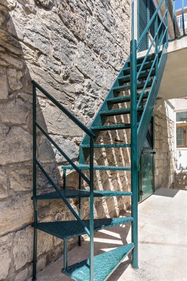 Luxury Apartment Silvana With Beautiful Garden Split Exteriér fotografie
